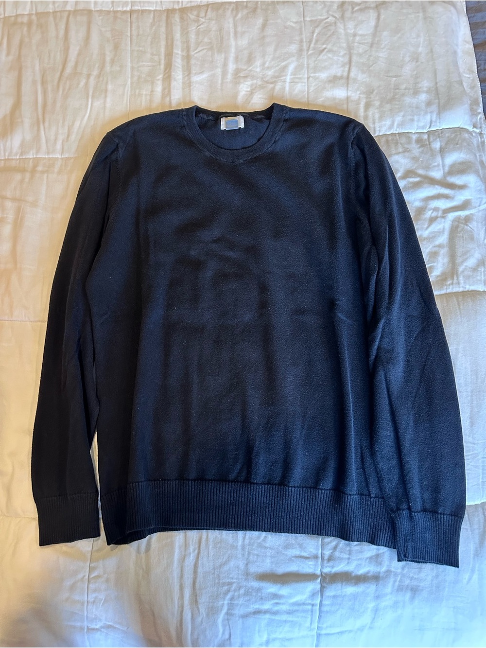 Old Navy Men's Black Crewneck Sweater